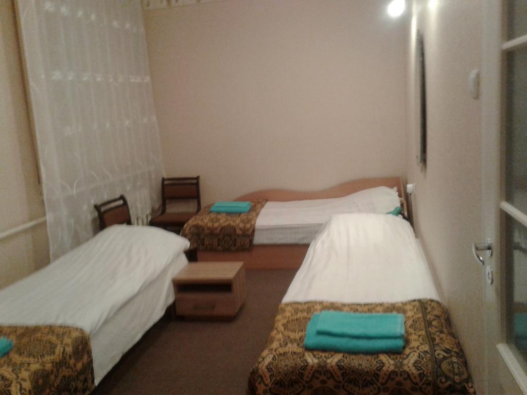 Viesu Maja Ezerkalns Hotel Krāslava Eksteriør billede